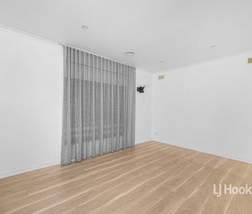 4 Tamarind Crescent, Werribee VIC, Belconnen - Photo 1