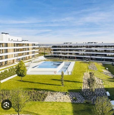 Calle Camino de los Jardines, Alcobendas, Community of Madrid 28109 - Photo 3