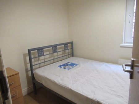 Unit 4, 34 Rugby Avenue, Belfast, BT7 1RG - Photo 2