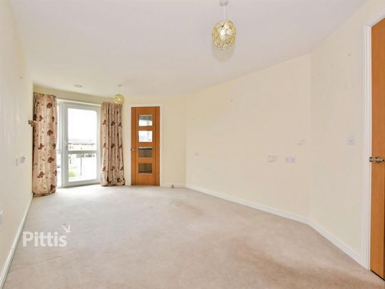 1 bedroom retirement property to rent - Photo 1