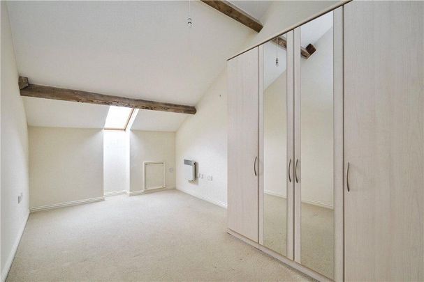 2 bedroom penthouse to rent - Photo 1