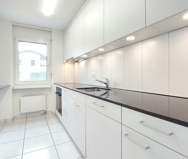TEILSANIERT: 3.5-ZW à 70 m² im EG - Photo 2