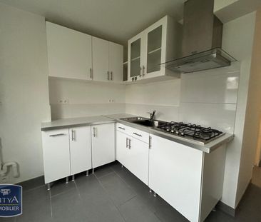 Location Appartement 1 pièce 26m² CHATEAUROUX 36000 - Photo 1