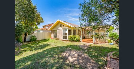 Family Home in a Prime Glenwood Location - Photo 2