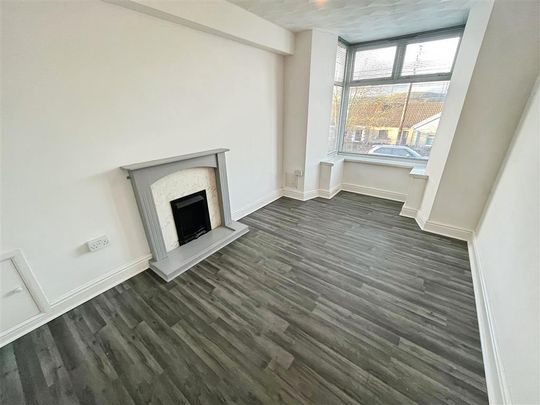 Graig Avenue, PONTYPRIDD - Photo 1
