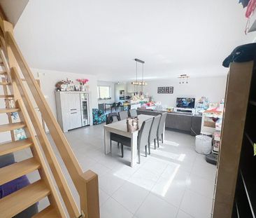 Huis te huur in Ardooie voor € 890 met 3 slaapkamers - Photo 2