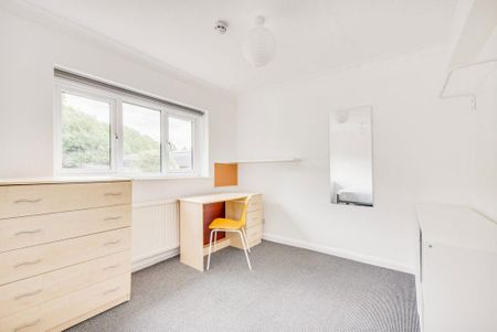 5 bedroom house to rent - Photo 4