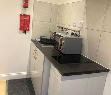 Studio Flat, Eastern Avenue, IG2 - Photo 4