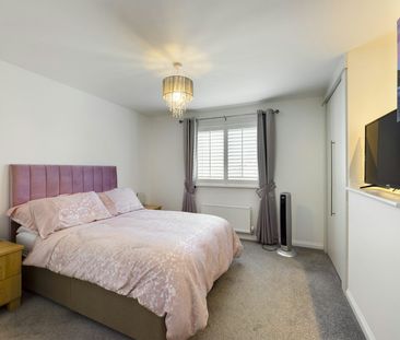 Detached house to rent on - Photo 6