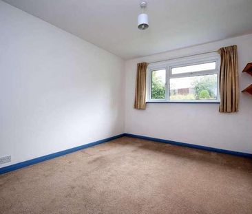 Guildford Park Avenue, Guildford, GU2 - Photo 2