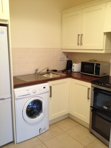 Apartment to rent in Kildare, Naas, Naas West - Photo 4