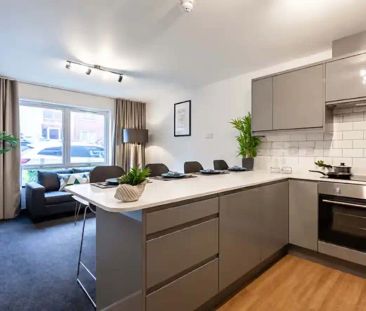 Premium Ensuite - Photo 6