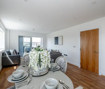 2 bedroom apartment to rent - Photo 5