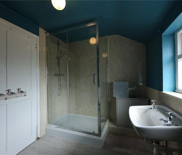 2 bedroom semi-detached house to rent - Photo 6