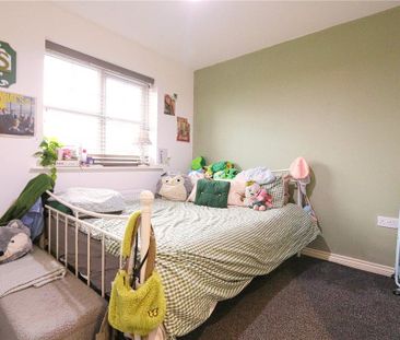 3 bedroom semi-detached house to rent - Photo 6