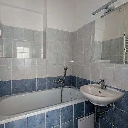 Nájem 1+1, ul. Bělohorská 1682/74, BJ 4, 47,1 m - Photo 1