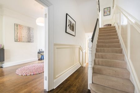 4 bedroom terraced house to rent - Photo 3