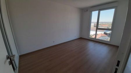 location Appartement T3 DE 63.6m² À VILLEURBANNE - Photo 4