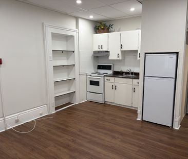 For Lease - 186 Albert Street Unit# B, Belleville, Ontario - Photo 2