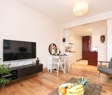 1 Bed Flat, Old Brompton Road, SW5 - Photo 3