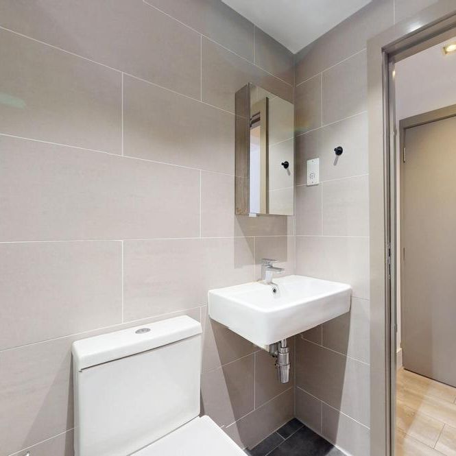 Studio to rent - Photo 1