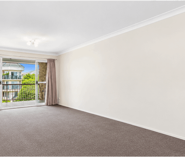 Top-Floor Living with Air Conditioning in Boutique Clayfield Complex - Photo 2