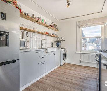 3 bedroom apartment to rent - Photo 1