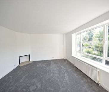 Micklefield Road, High Wycombe, Buckinghamshire,HP13 - Photo 1