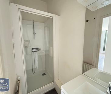 Location Appartement 4 pièces 64m² ST ETIENNE 42000 - Photo 5