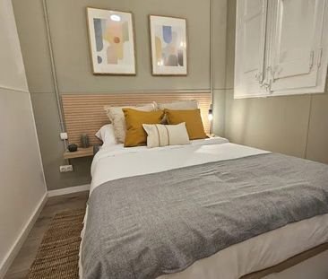 Carrer del Comte dUrgell, Barcelona, Catalonia 08011 - Photo 1