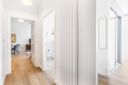 2 bedroom flat to rent - Photo 4