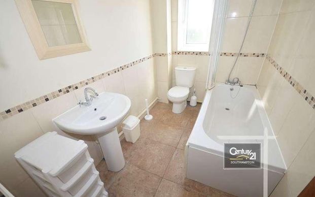 |ref: |, Berkeley Close, Southampton, SO15 - Photo 1