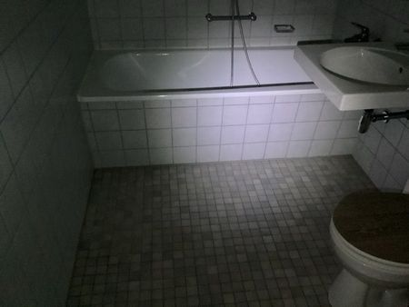 Bärenweg 34, 76149 Karlsruhe OT Neureut - Foto 4