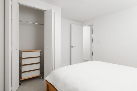 Edgemont & W 21st (BSMT), North Vancouver - Photo 4