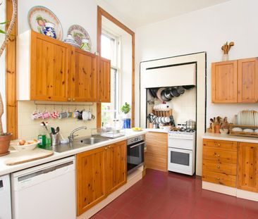 Room in a Shared Flat, Glasgow, G12 - Photo 5