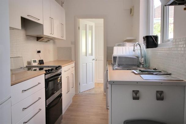 3 bedroom terraced house to rent - Photo 1