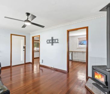 Charming Family Home - Photo 4