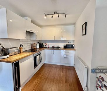 1 bedroom flat to rent - Photo 6