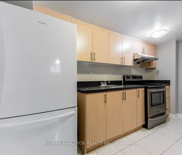 For Lease - 133 Earlton Road Unit# Bsmt, Toronto, Ontario - Photo 3