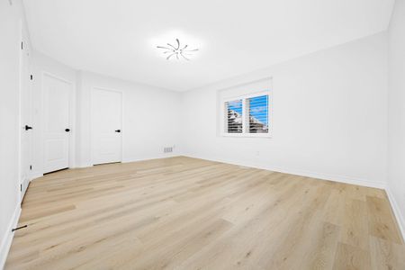 For Lease - 20 Mcnicol Crescent, Ajax, Ontario - Photo 5