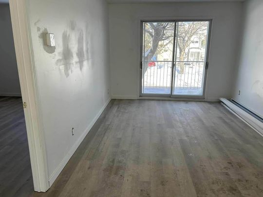 Place Monseigneur-Ritchot, J5W 2W6, L'Assomption - Photo 1