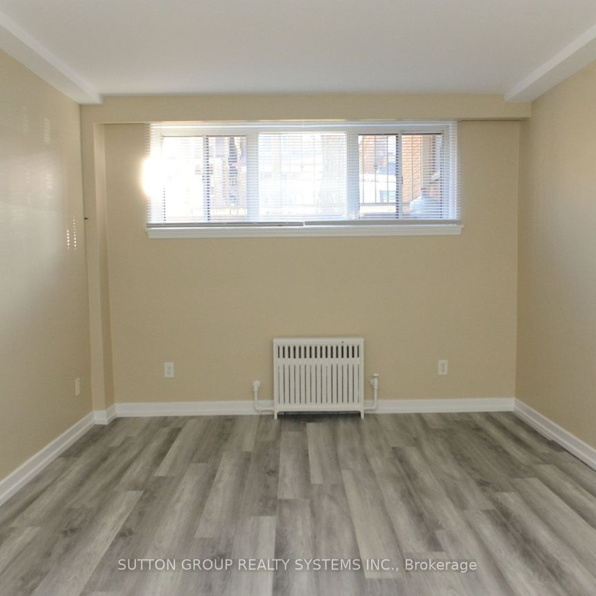 For Lease - 324 Lauder Avenue, Toronto, Ontario - Photo 1