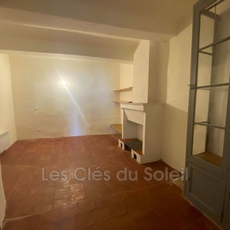 Location appartement studio 44 m² Le Val - Photo 3