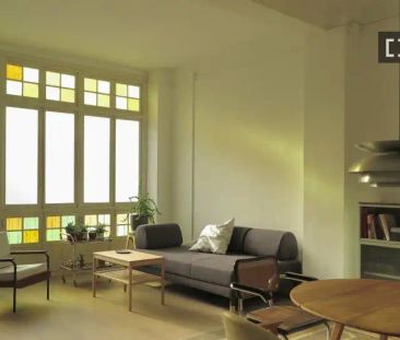 Valencia - Photo 5