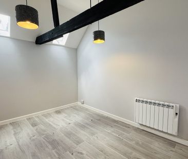 Roman Road - Photo 2