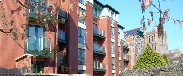 2 bedroom property to rent - Photo 1