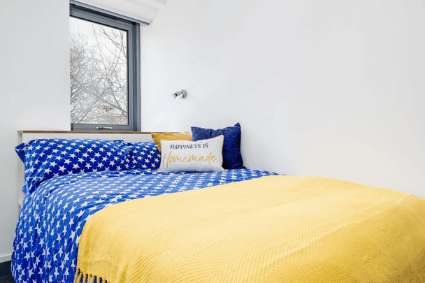 Silver Studio - Photo 1