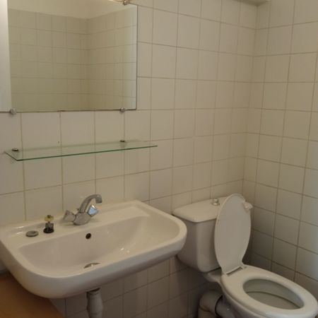 Appartement 2 pièces 38m2 MARSEILLE 8EME 650 euros - Photo 4