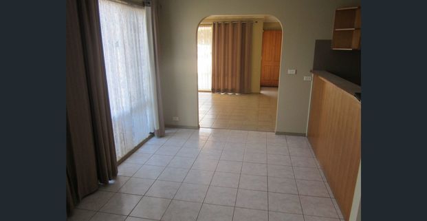 Large 3 Bedroom Unit - Photo 1
