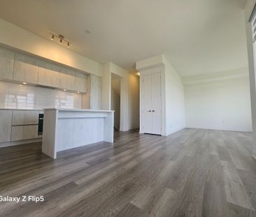 For Lease - 5 Steckley House Lane Unit# TH715, Richmond Hill, Ontario - Photo 1